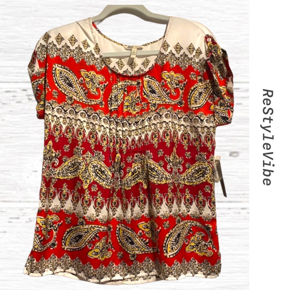 GH BASS & CO Women’s Top Blouse Size S Shirt Short Sleeve NWT Paisley Print NWT